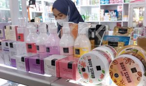 Salah satu produk Body Care yang dijual di Supermarket di Bandar Lampung || Foto Saibetik.com