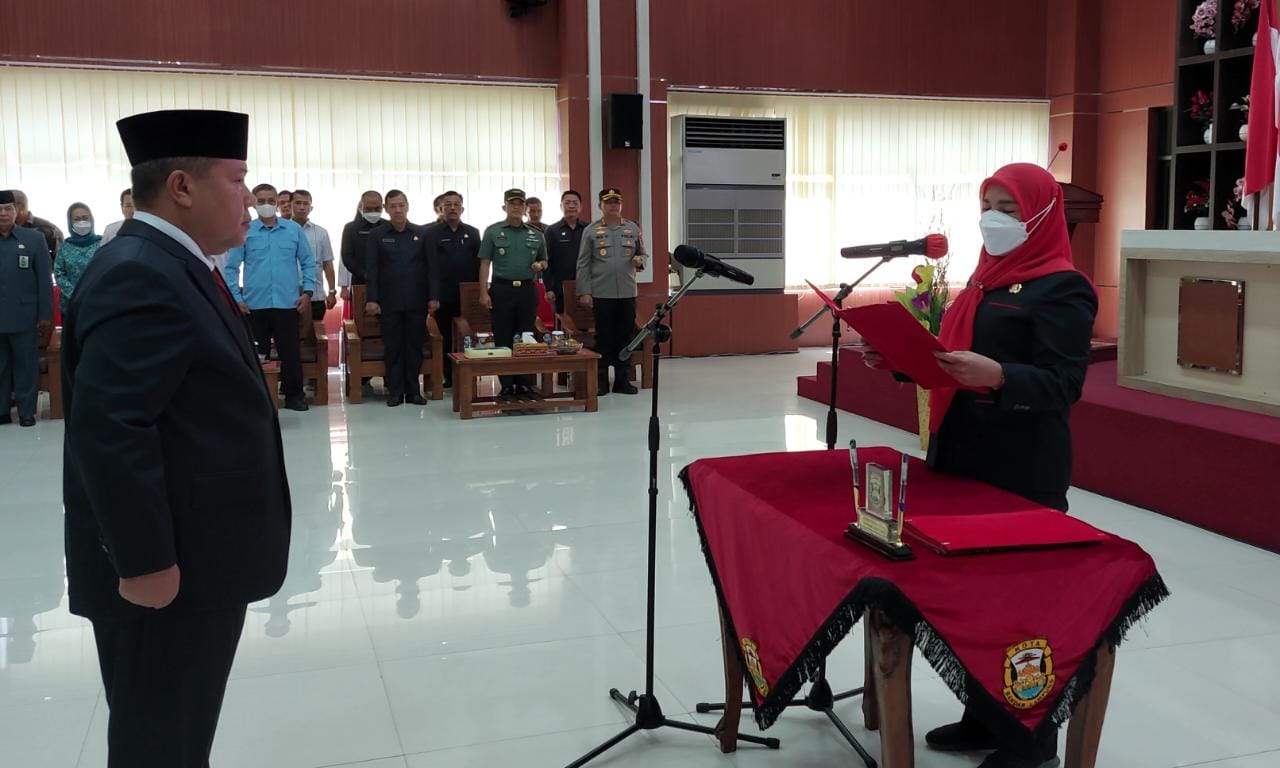 Walikota Bandar Lampung, Eva Dwiana, usai pelantikan sekda di Gedung Semergou, Pemkot setempat, Rabu (17/5/2023) II Saibetik.com