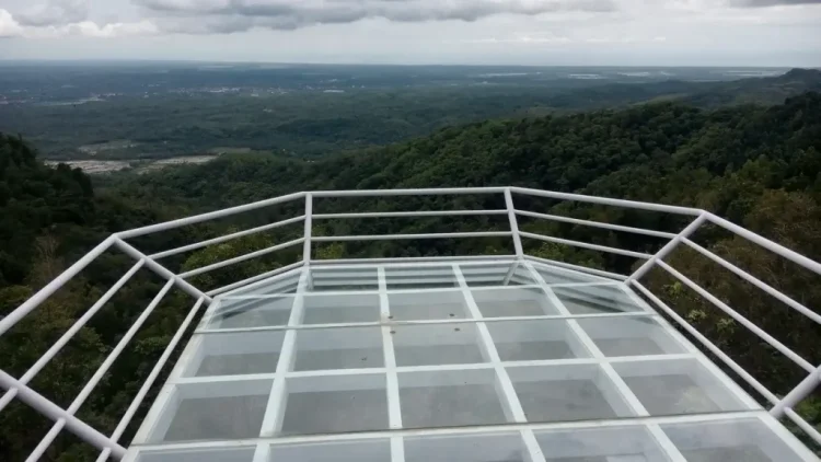 Canting Mas Puncak Dipowono: Legenda Bandung Bondowoso dan Pusaka Nyi Roro Kidul