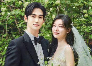  Kim Soo Hyun dan Para Pemeran Queen of Tears Menunjukkan Detail Akting yang Mempesona di Balik Layar Eps 11 dan 12