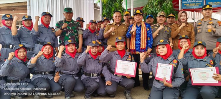 Tim Penilai Lomba Desa Evaluasi Desa Bumi Daya