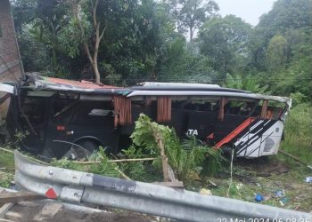 Humas Polda Lampung: Polres Tanggamus Tangani Kecelakaan Bus Pariwisata, 6 Luka Berat