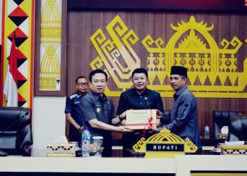 Pj. Bupati Pringsewu Sampaikan Ranperda Pertanggungjawaban APBD 2023