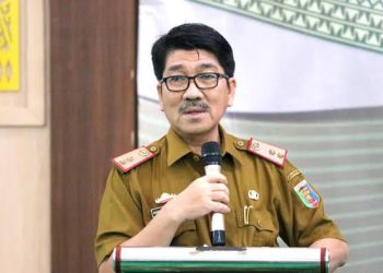 Lampura: Hamartoni Memimpin, Ardian Saputra Terpinggirkan?