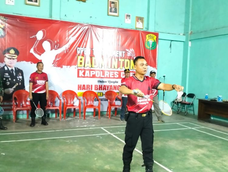 Polres Lampung Timur Menggelar Kapolres Cup untuk Mencari Bibit Atlet Bulu Tangkis