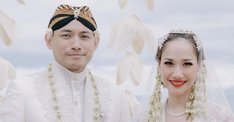 BCL Menjaga Jarak dari Masalah Hukum yang Menimpa Suaminya