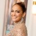 Jennifer Lopez Mengumumkan Pembatalan Tur Musim Panas untuk Prioritaskan Keluarga