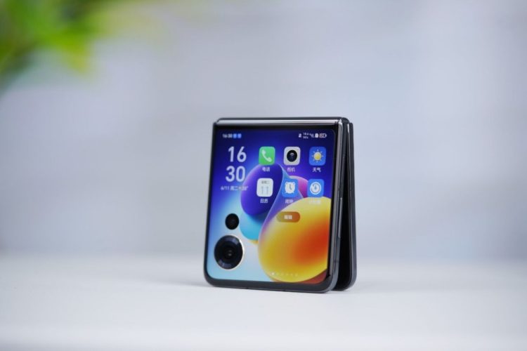 Honor Magic V Flip, Smartphone Lipat yang Baru Dirilis Indonesia Pada Juni 2024: