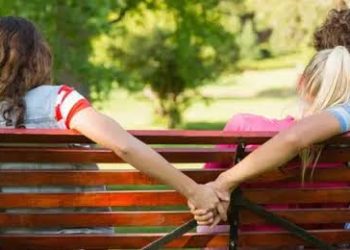 SEDANG RAMAI!Ini Penyebab Paling Dominan Terjadinya Selingkuh pada Pasangan 