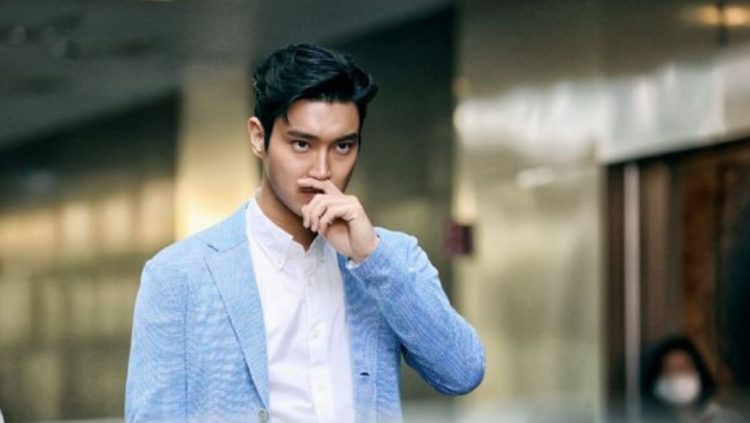 Choi Siwon Kembali Berperan dalam Drama Komedi Romantis Terbaru “DNA LOVER” Sebagai Seorang Dokter Kandungan