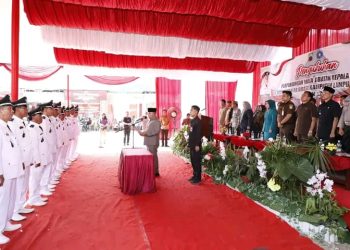 Bupati Lampung Selatan Mengukuhkan 15 Kepala Desa di Kecamatan Rajabasa