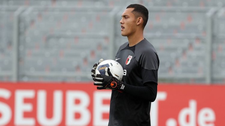 Alternatif Pengganti Maarten Paes Ditemukan, Kiper Asal Bundesliga Jerman Siap Terbang