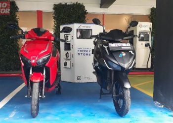 Bukan Hanya Berbeda dari Sumber Energi, Ini Perbedaan Mendasar Motor Listrik dan Motor BBM