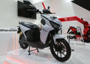 Desain Tak Kalah Keren dengan Motor Matic, Berikut Spesifikasi Motor Listrik Gesits Raya Produk Molis Asli Indonesia