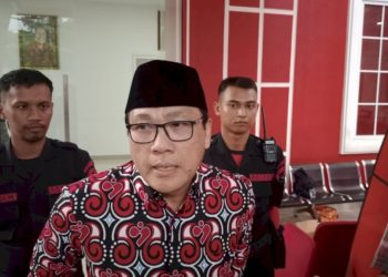 Pilwakot Metro 2024: Wahdi Dapat Dukungan PDIP, Anna Morinda Menghadapi Tantangan Berat