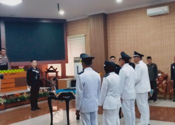 Pj Bupati Marindo Kukuhkan 112 Kepala Pekon di Pringsewu