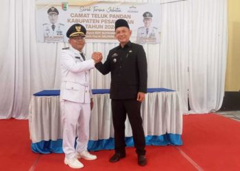 Salpani Resmi Dilantik sebagai Camat Teluk Pandan, Edy Sutrisno Berpindah ke Irban IV Inspektorat