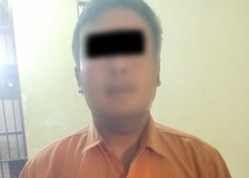 BOBOL RUMAH CURI MOTOR, SEORANG PRIA DIRINGKUS UNIT RESKRIM POLSEK KEDONDONG POLRES PESAWARAN