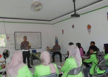 Tertib Berlalu Lintas Bersama Mahasiswa STAI YASBA