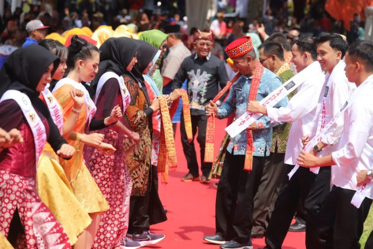 Festival Budaya Sekala Bekhak: Platform Promosi Budaya Asli Lampung Barat