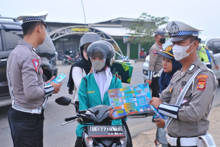 Polres Pringsewu Menindak 574 Pelanggar Lalu Lintas Selama Operasi Patuh Krakatau 2024