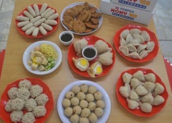 Bertetangga dengan Lampung, Ini 7 Lokasi Berburu Pempek di Palembang dengan Citarasa yang Khas