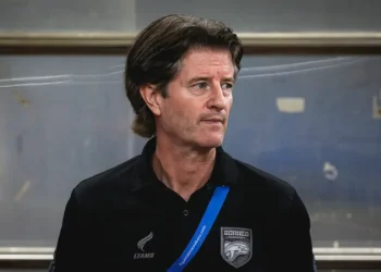 Pieter Huistra Mengaku Tak Restui Adam Alis ke Persib