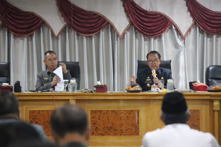 Pj Sekda Lampung Barat Mendorong Sinergi untuk Keberhasilan Pekan Imunisasi Nasional Polio dan Tuberkulosis