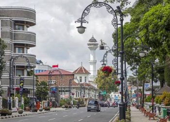 5 Kota di Indonesia yang Jadi Tujuan Terfavorit Selama Libur Sekolah 2024