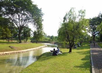 Taman Catleya, Anna de Kiev dan Mengenang Kota Kiev sebagai Sister City Jakarta