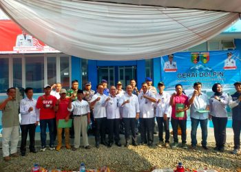 Resmikan Gerai Dolpin, PJ Bupati Tanggamus Permudah Akses Layanan Perikanan di Pelabuhan Syahbadar