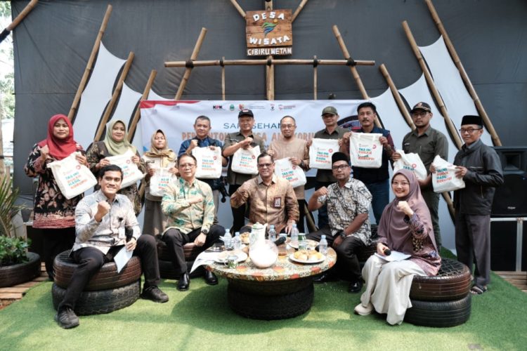 KPK Menjadi Narasumber dalam Program Percontohan Desa Antikorupsi di Bandung