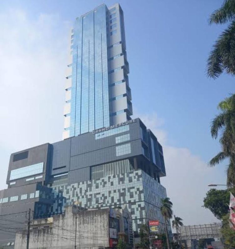 Kecewa dengan Pelayanan di Grand Mercure Lampung: Tamu Keluhkan Ketiadaan Bellboy