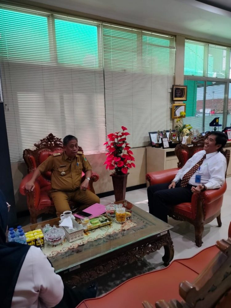 Diskominfo Tanggamus dan RRI Bandar Lampung Sepakati Kerja Sama Diseminasi Informasi Daerah