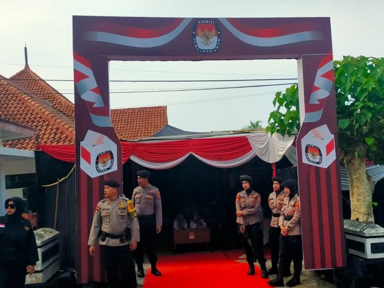 KPU Tanggamus Resmi Tetapkan Dua Pasang Calon Bupati dan Wakil Bupati untuk Pilkada 2024