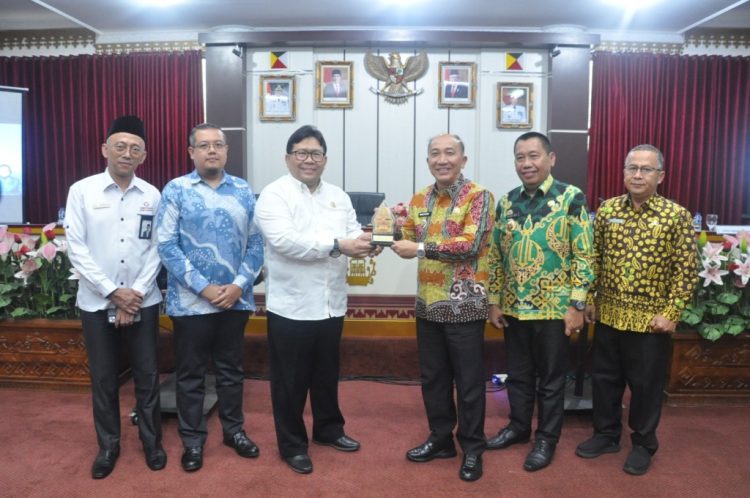 Pj. Bupati Tanggamus Terima Kunjungan Kerja dan Koordinasi Pimpinan Ombudsman RI