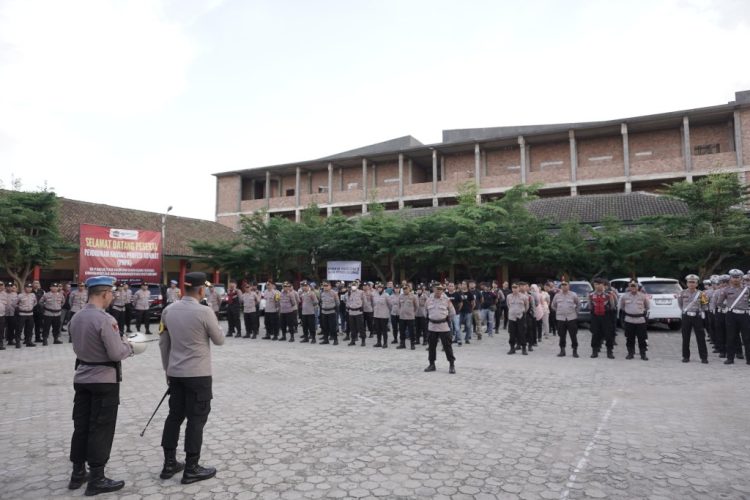 Polres Lampung Utara Amankan Debat Publik Pertama Calon Bupati dan Wakil Bupati