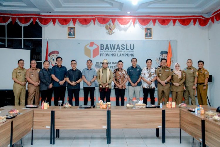 Bawaslu Lampung Terima Kunjungan Pj. Gubernur Bahas Kesiapan Pengawasan Pilkada Serentak 2024