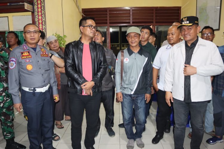 Antisipasi Gangguan Kamtibmas di Masa Tenang Pilkada 2024, Pj Bupati Lampung Utara dan Forkopimda Gelar Patroli Skala Besar