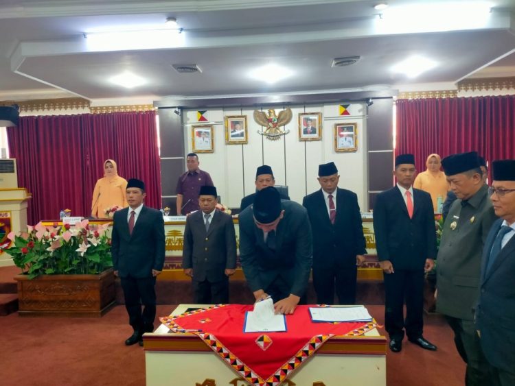 Pj Bupati Tanggamus Lantik Tujuh Pejabat Pimpinan Tinggi Pratama, Dorong Integritas dan Inovasi