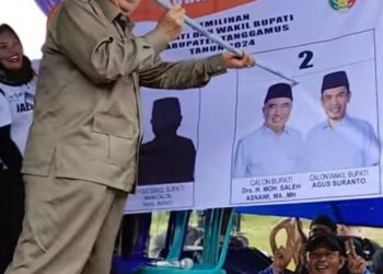 1.600 Relawan Tim Pemenangan Jalan Lurus di Kecamatan Wonosobo Dikukuhkan Moh. Saleh Asnawi