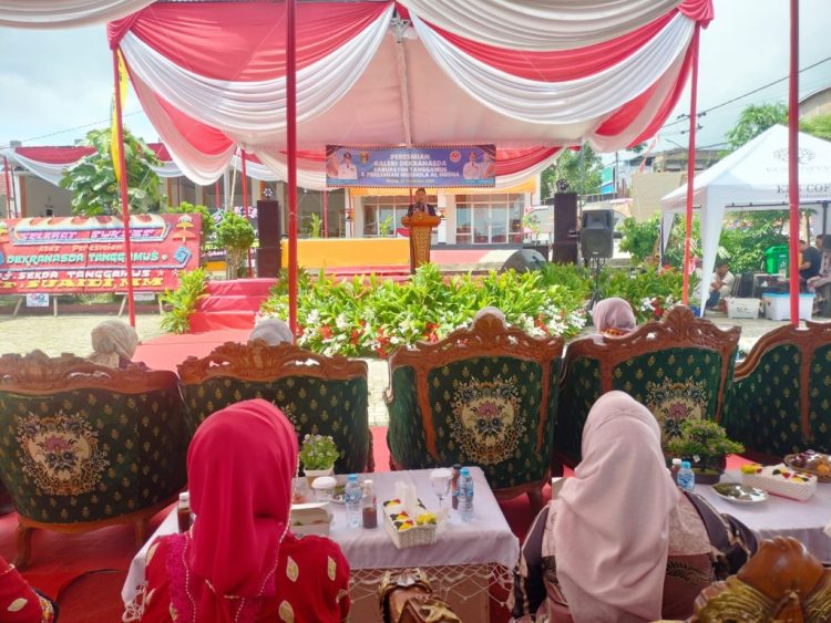 Pj. Bupati Tanggamus Resmikan Galeri Dekranasda untuk Dorong Perekonomian Daerah