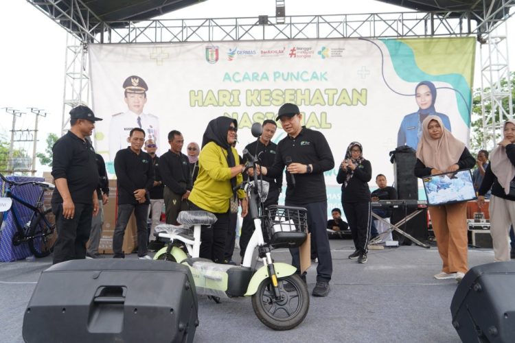 Puncak Peringatan HKN Ke-60 Digelar di Halaman Pemda Pringsewu