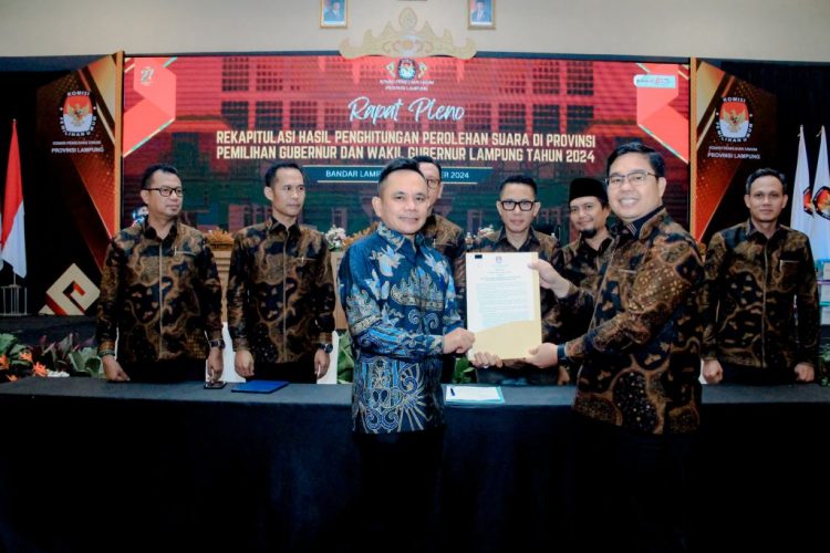 Bawaslu Lampung Awasi Melekat Rapat Pleno Rekapitulasi Suara Pilgub 2024