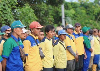Wakil Bupati Lampung Tengah Pimpin Apel dan Aksi Bersih Lingkungan di Jalan Lingkar Barat