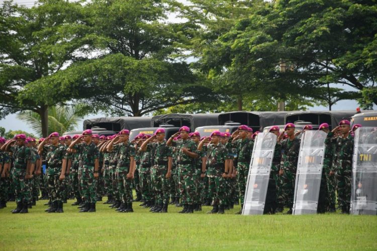 Brigif 4 Marinir/BS Gelar Apel Gabungan Pengamanan Natal dan Tahun Baru