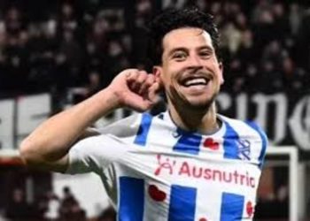 Bikin Thom Haye Bingung, Pelatih Almere City Dipecat Setelah 6 Bulan Menjabat