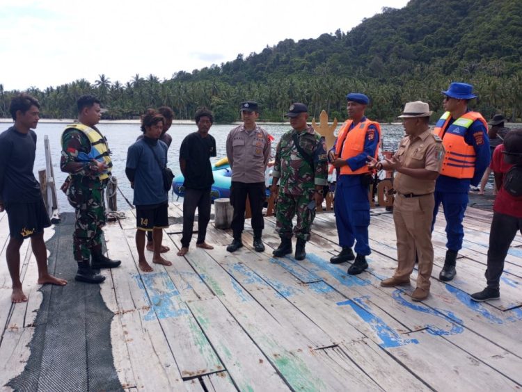 Pulau Pahawang Ramai Wisatawan, Satpolairud Pesawaran Gelar Patroli Jelang Tahun Baru