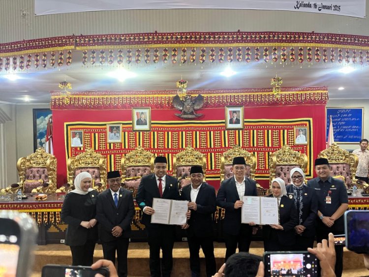 Pasangan Radytio Egi Pratama – M. Syaiful Anwar Resmi Ditetapkan sebagai Bupati dan Wakil Bupati Lampung Selatan 2025-2030