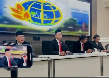 Menteri ATR/BPN Akui Pagar Laut di Tangerang Bersertifikat, TNI AL Bongkar Secara Bertahap